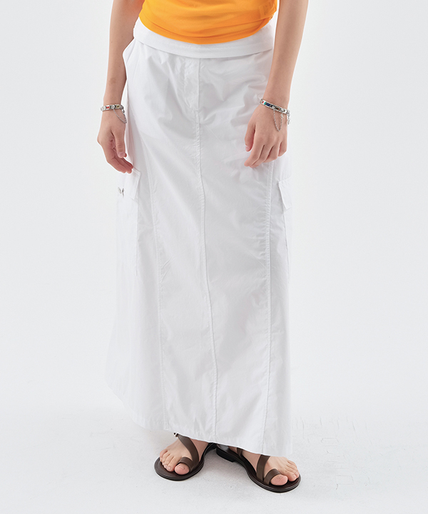 NOI1275 incision maxi skirt (ivory)